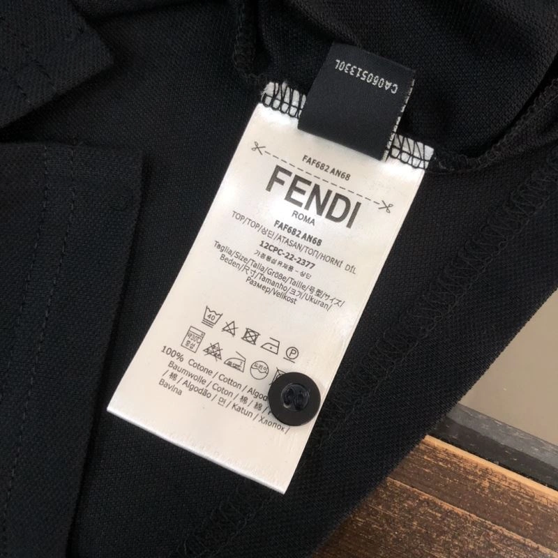 Fendi T-Shirts UrbanChic 123221
