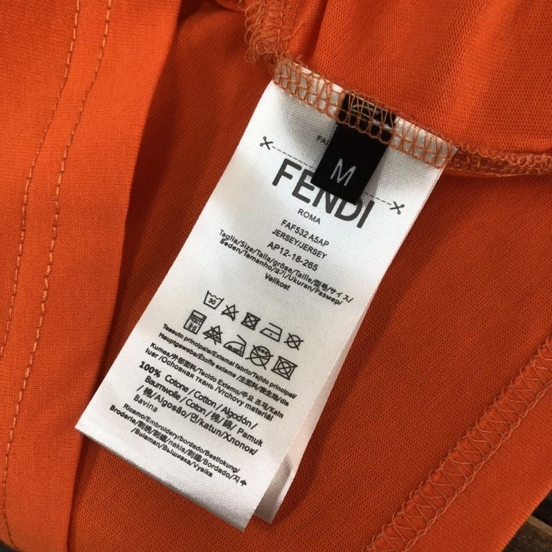 Fendi T-Shirts Minimalist 123180