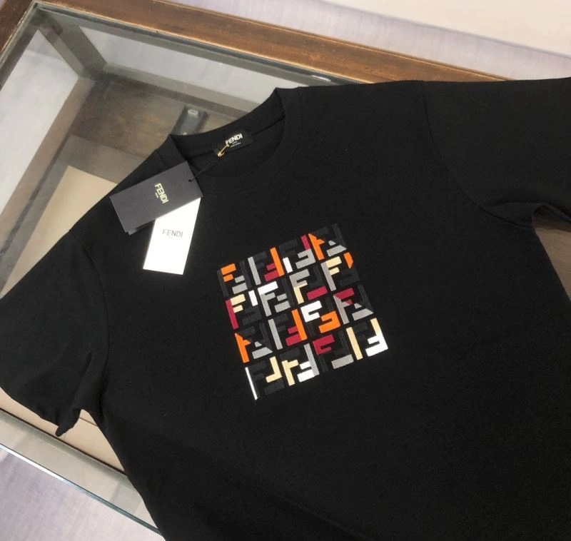 Stylish Fendi T-Shirts 123182