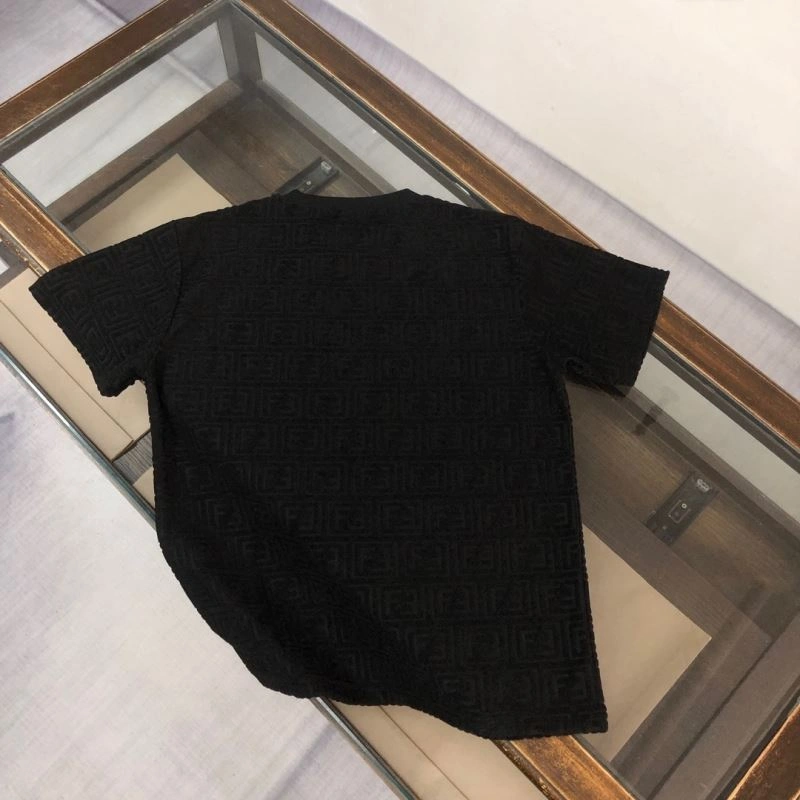 Fendi T-Shirts TimelessDesign 123204