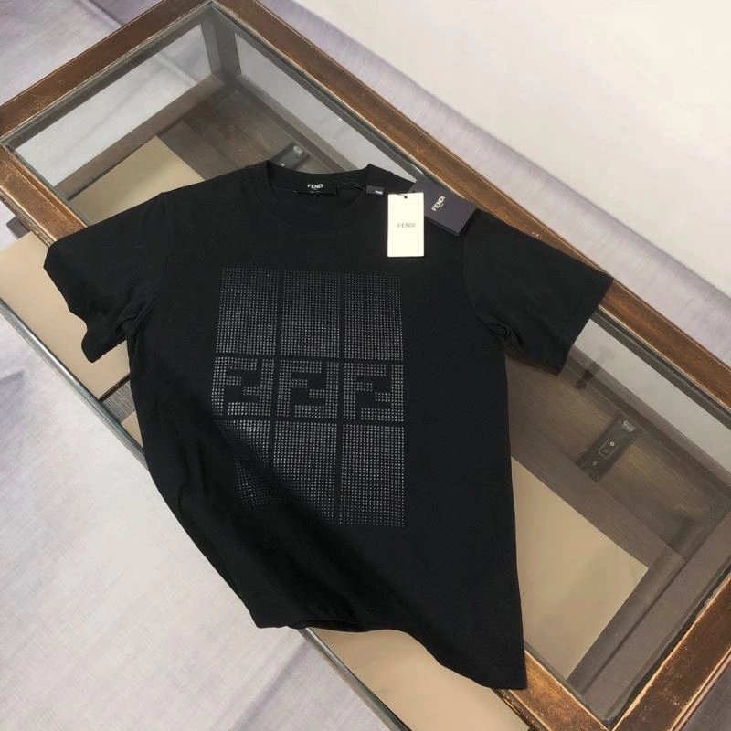 ComfortFit Fendi T-Shirts 123174
