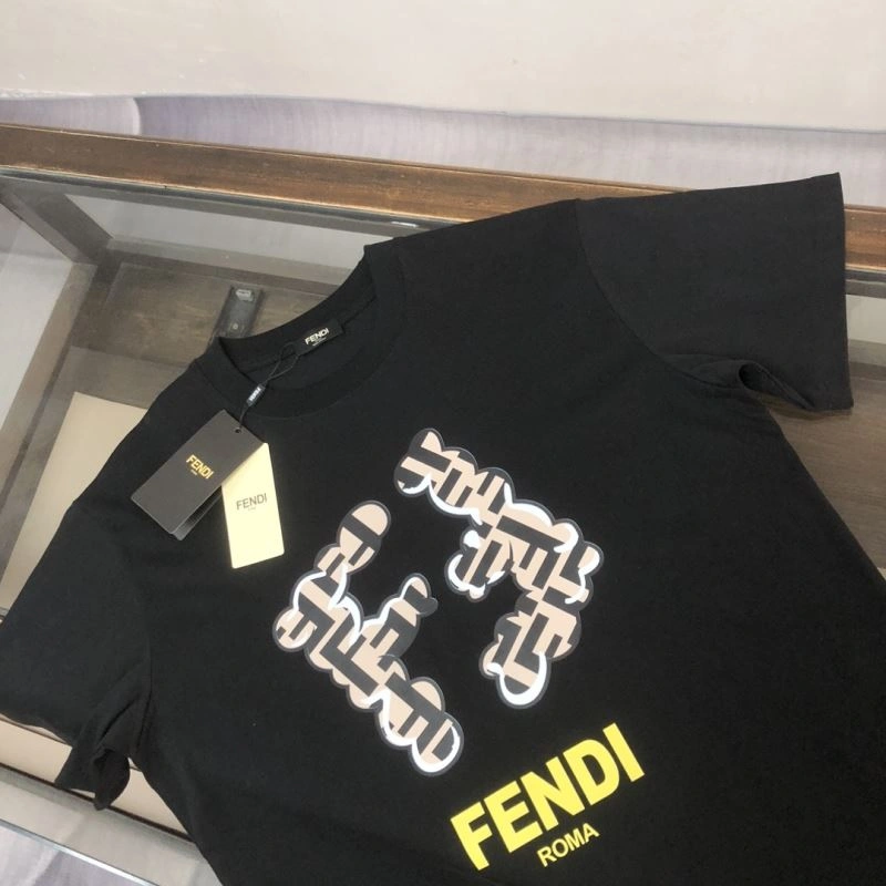 Fendi T-Shirts TimelessDesign 123164