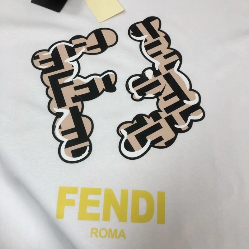 Fendi T-Shirts Vibrant 123167