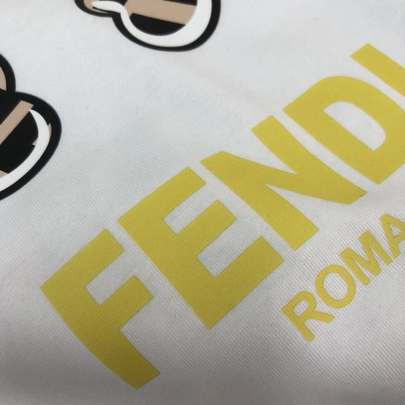 Fendi T-Shirts Vibrant 123167
