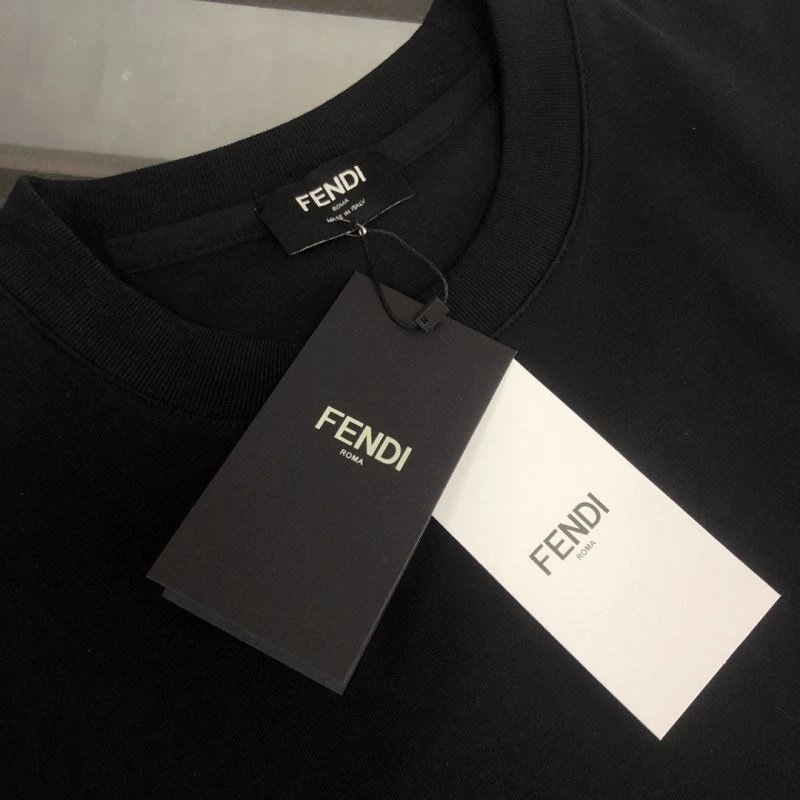 Fendi T-Shirts Practical 123161