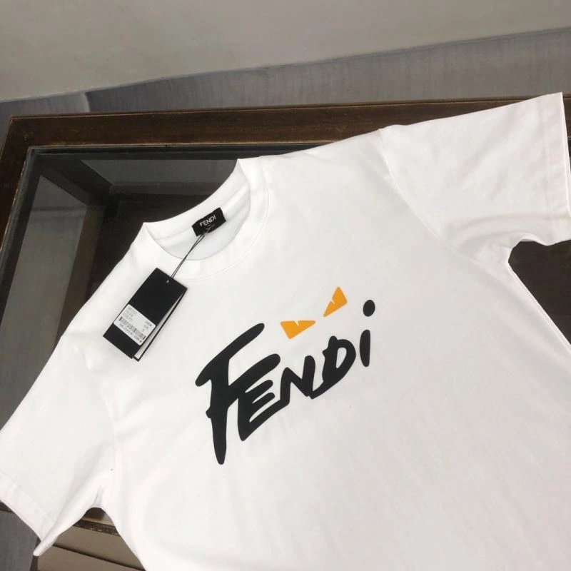 Fendi T-Shirts Versatile 123142
