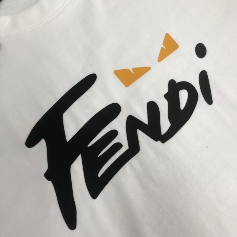 Fendi T-Shirts Versatile 123142