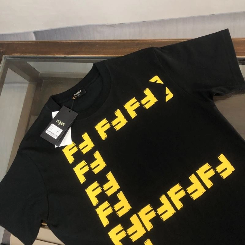 Fendi T-Shirts Casual 123144