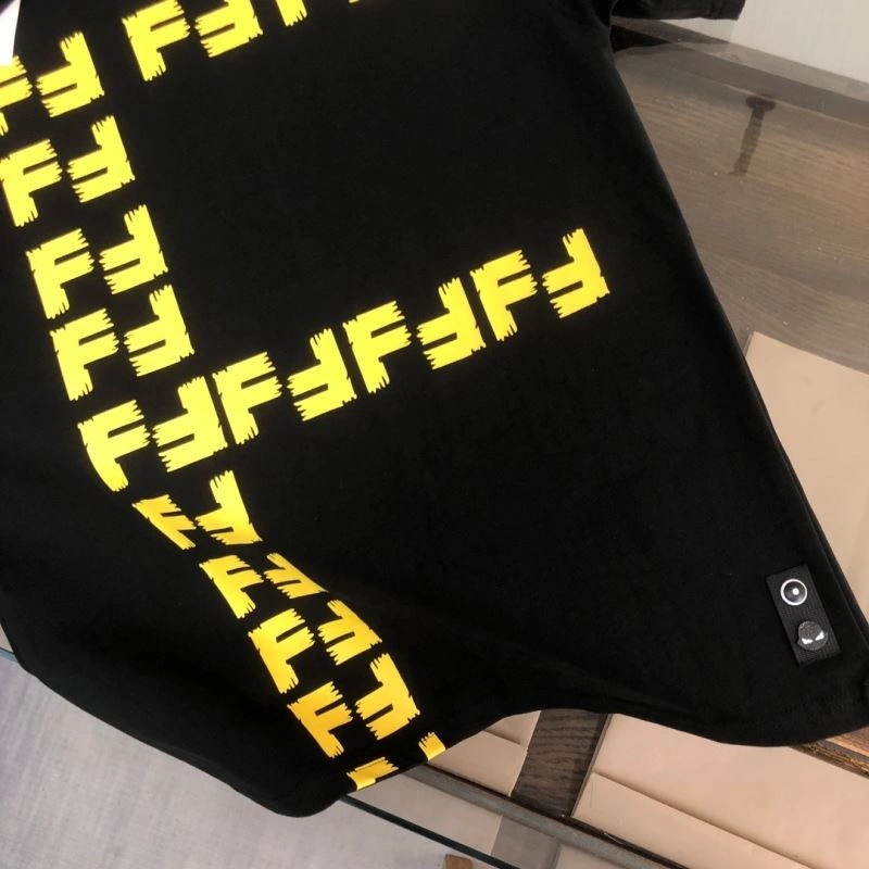 Fendi T-Shirts Casual 123144