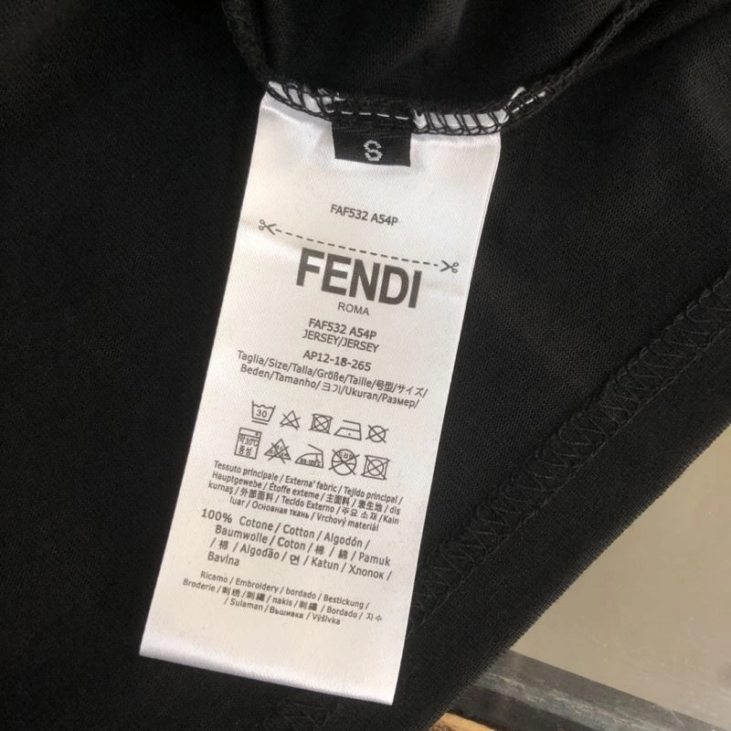 Fendi T-Shirts Casual 123144