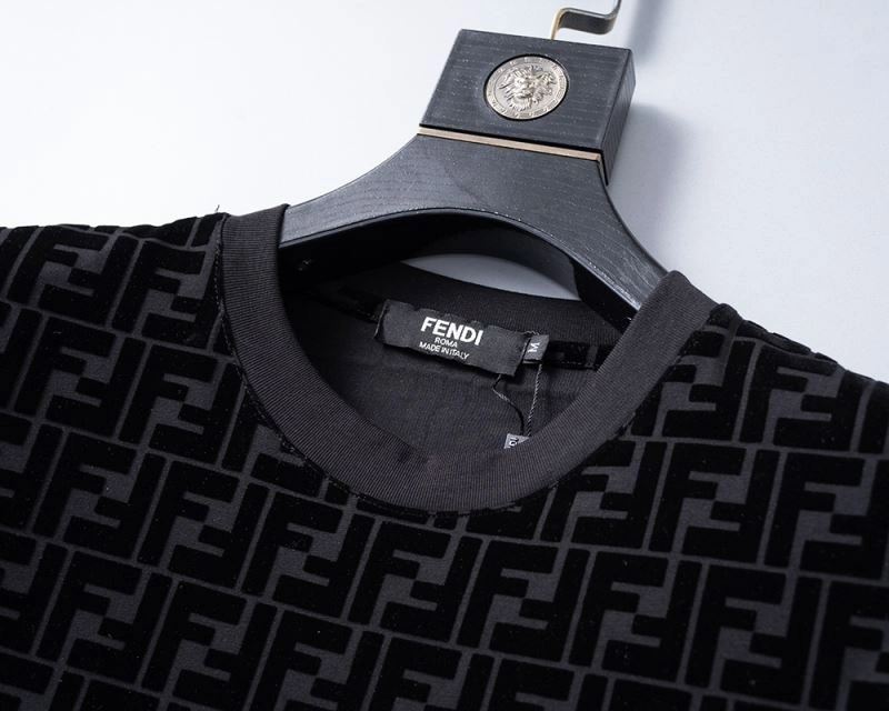 Soft Fendi T-Shirts 120345