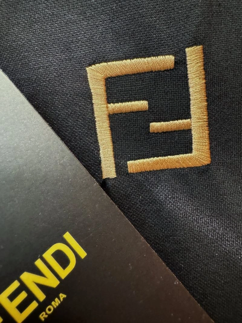 Snug Fendi T-Shirts 122846