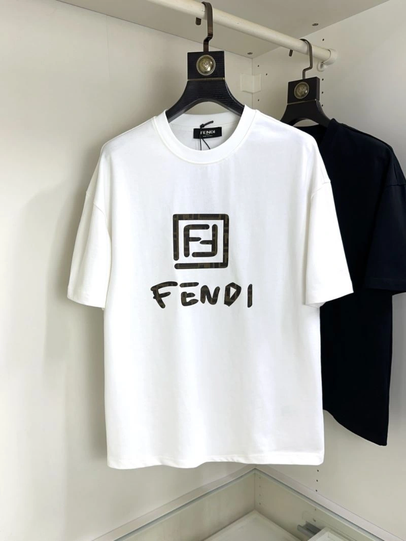 Fendi T-Shirts Soft 122842