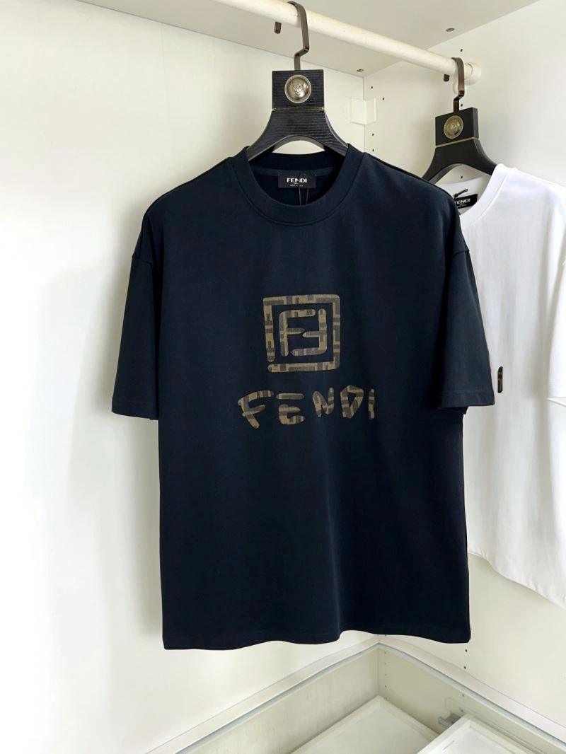 Fendi T-Shirts Soft 122842