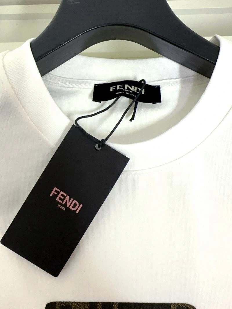 Fendi T-Shirts Soft 122842