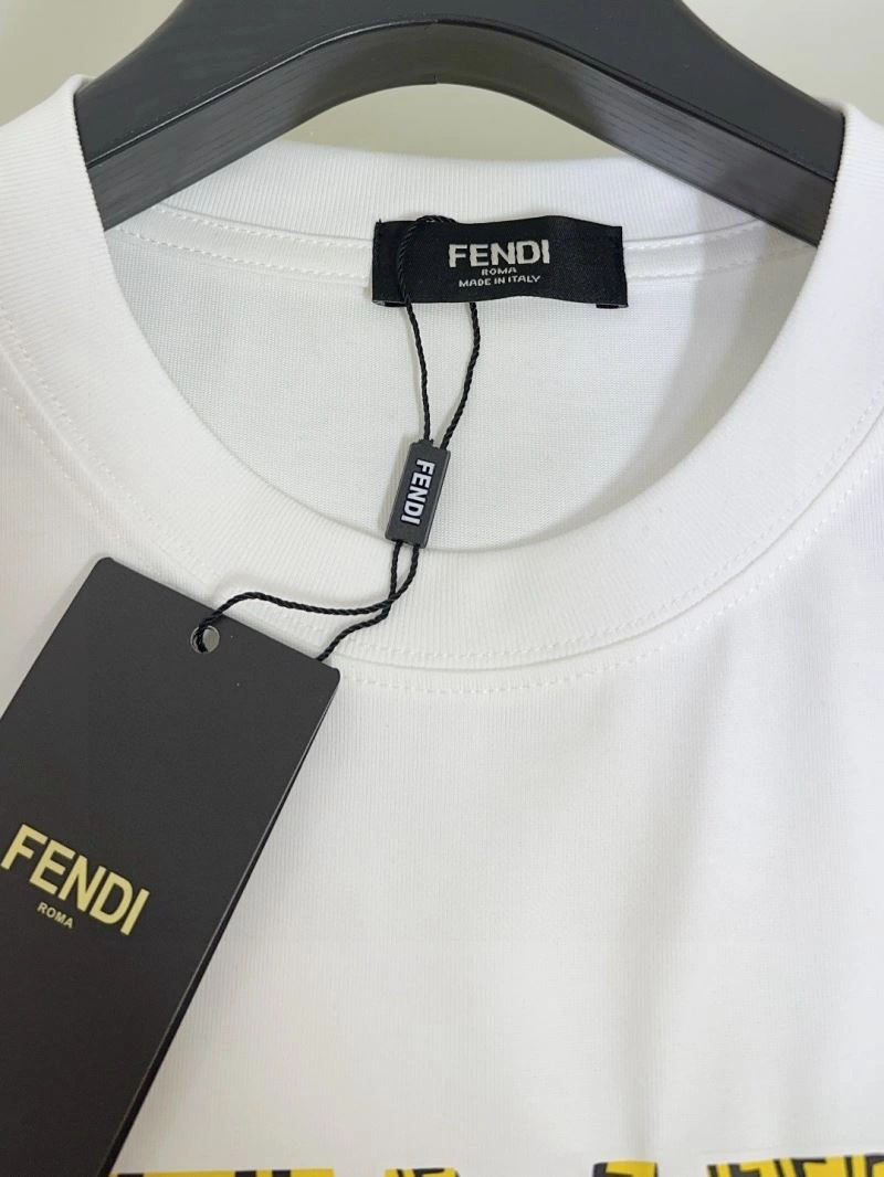 Chic Fendi T-Shirts 122841