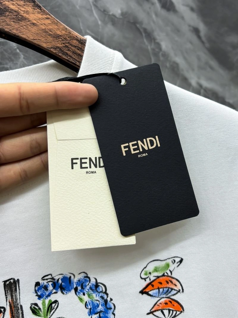 Fendi T-Shirts Sporty 122811