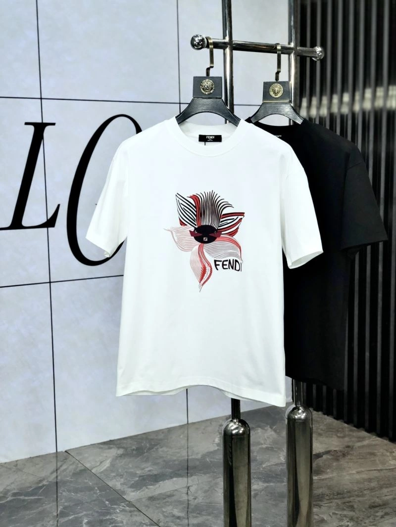 AllSeason Fendi T-Shirts 122835