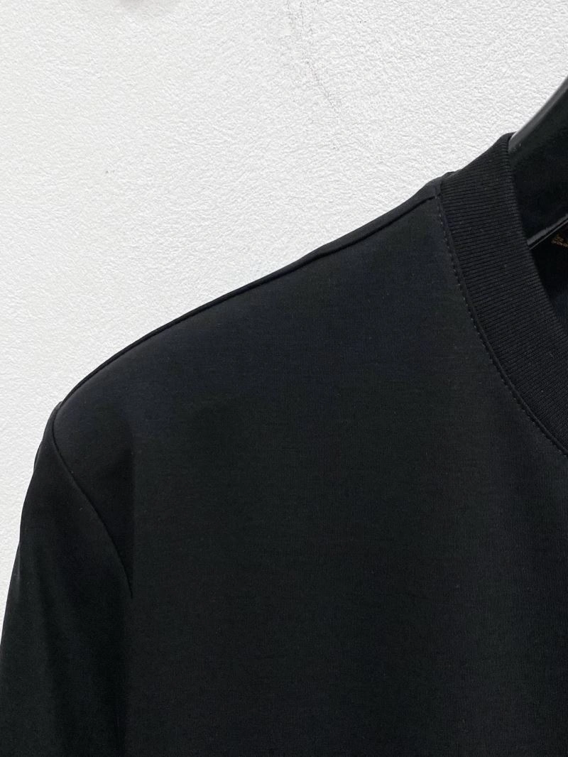 Sleek Fendi T-Shirts 122820