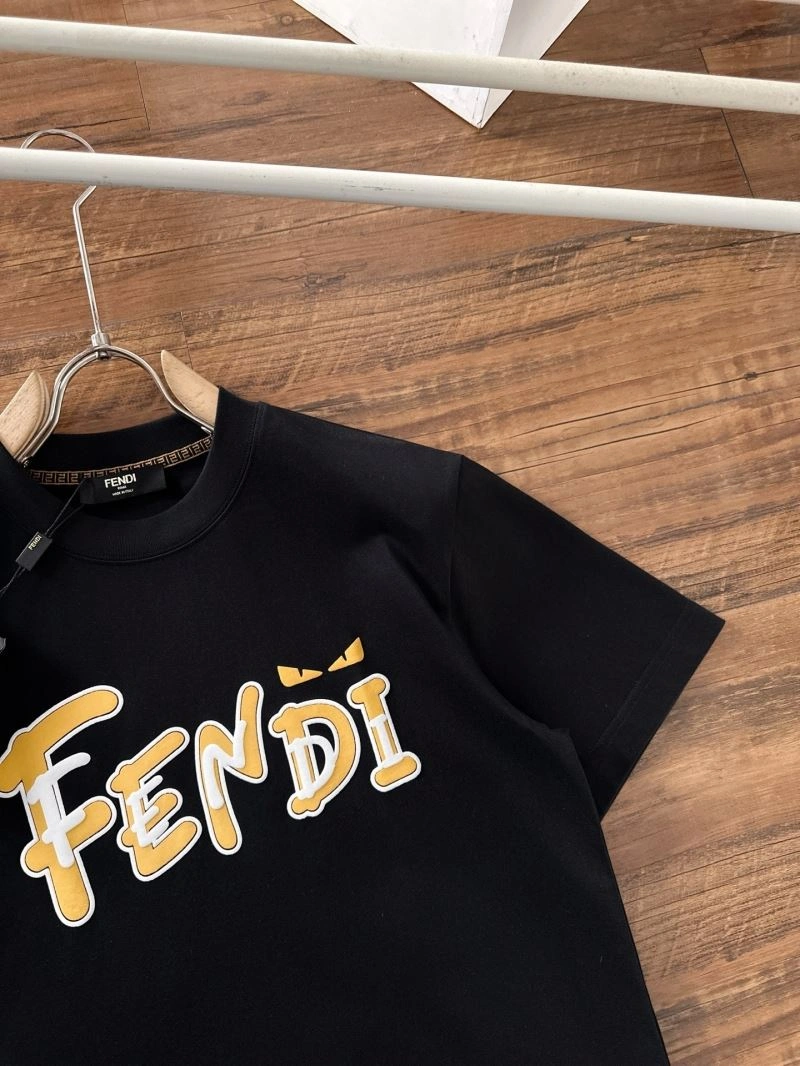 Versatile Fendi T-Shirts 122830