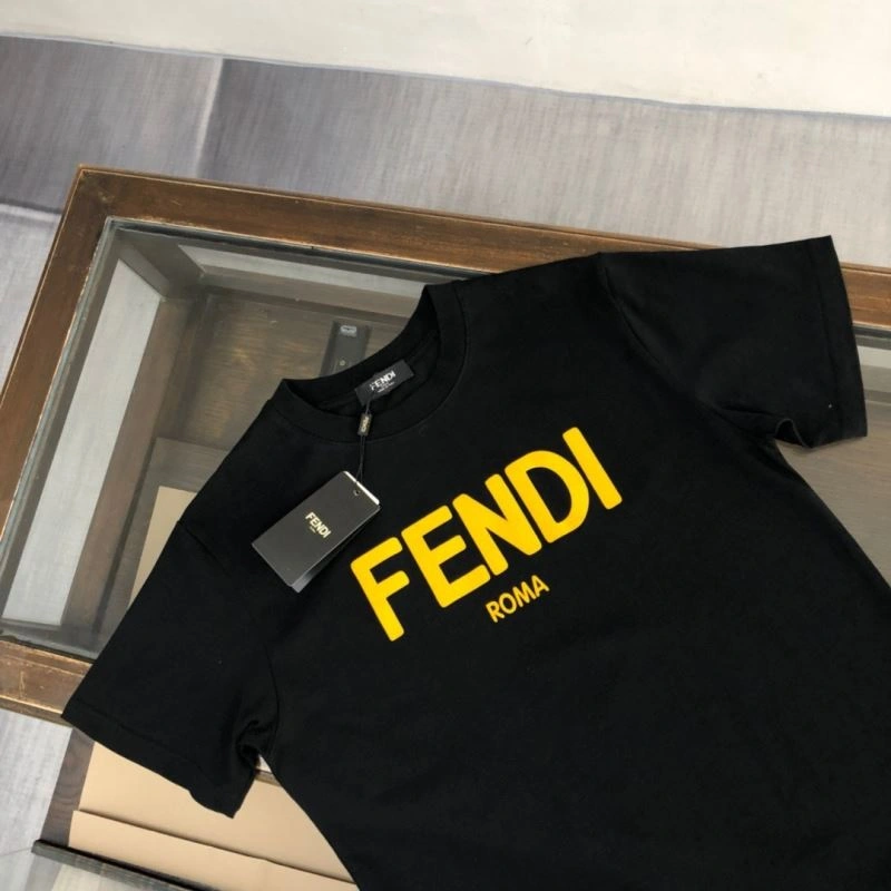 Comfortable Fendi T-Shirts 122822