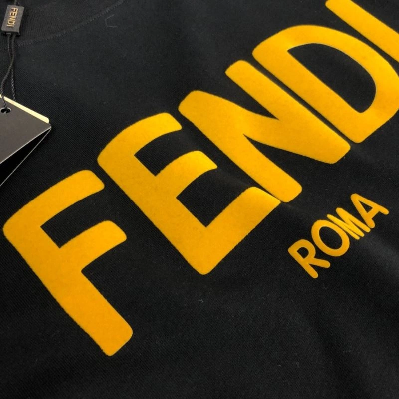 Comfortable Fendi T-Shirts 122822