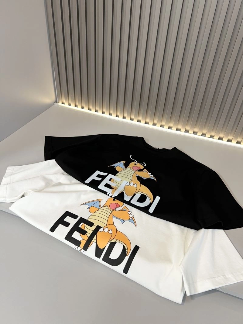 Versatile Fendi T-Shirts 122823