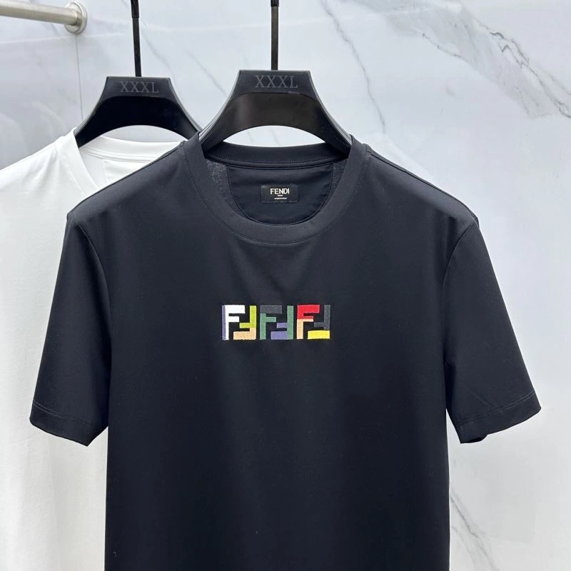 Effortless Fendi T-Shirts 122798