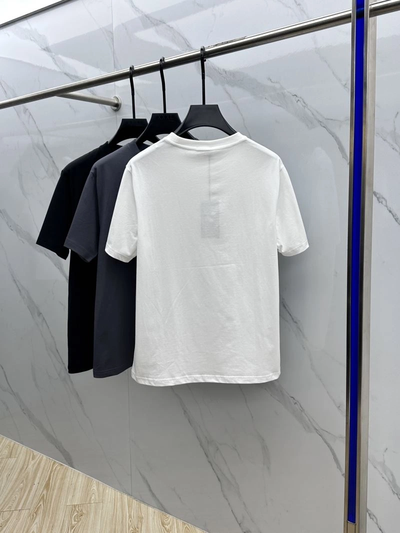 EyeCatching Fendi T-Shirts 122794