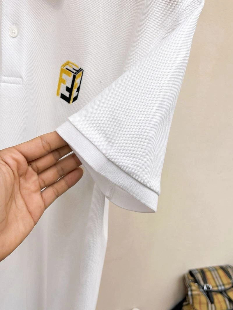 Fendi T-Shirts TimelessDesign 122784