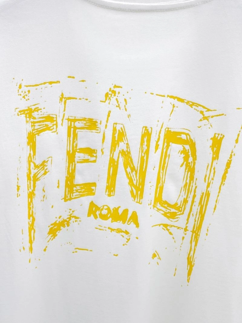 HighQuality Fendi T-Shirts 122791