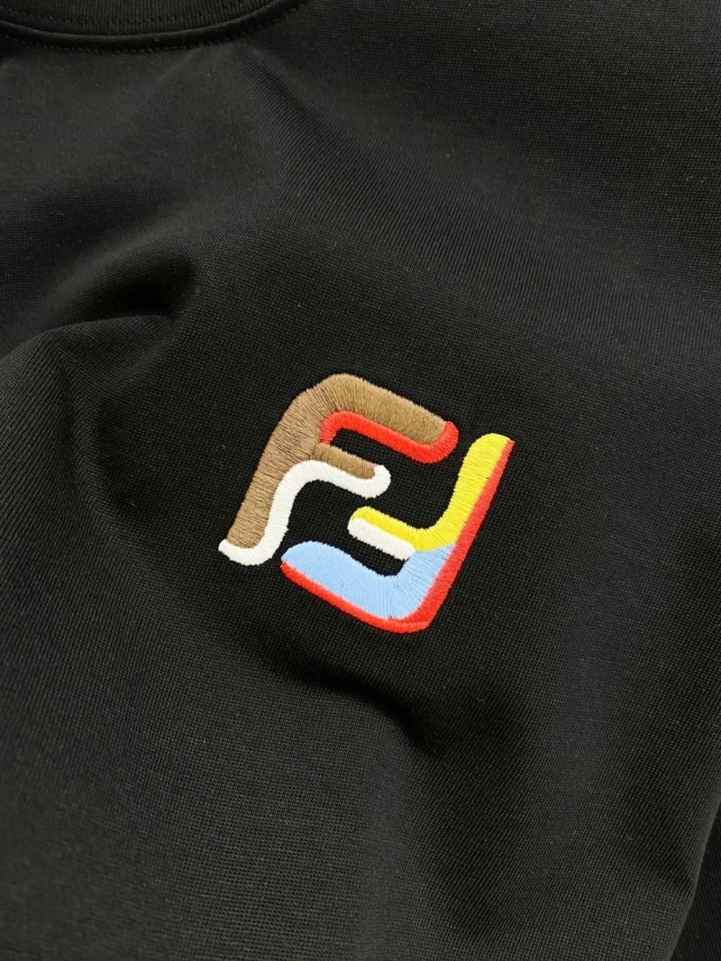 ComfortFit Fendi T-Shirts 122785