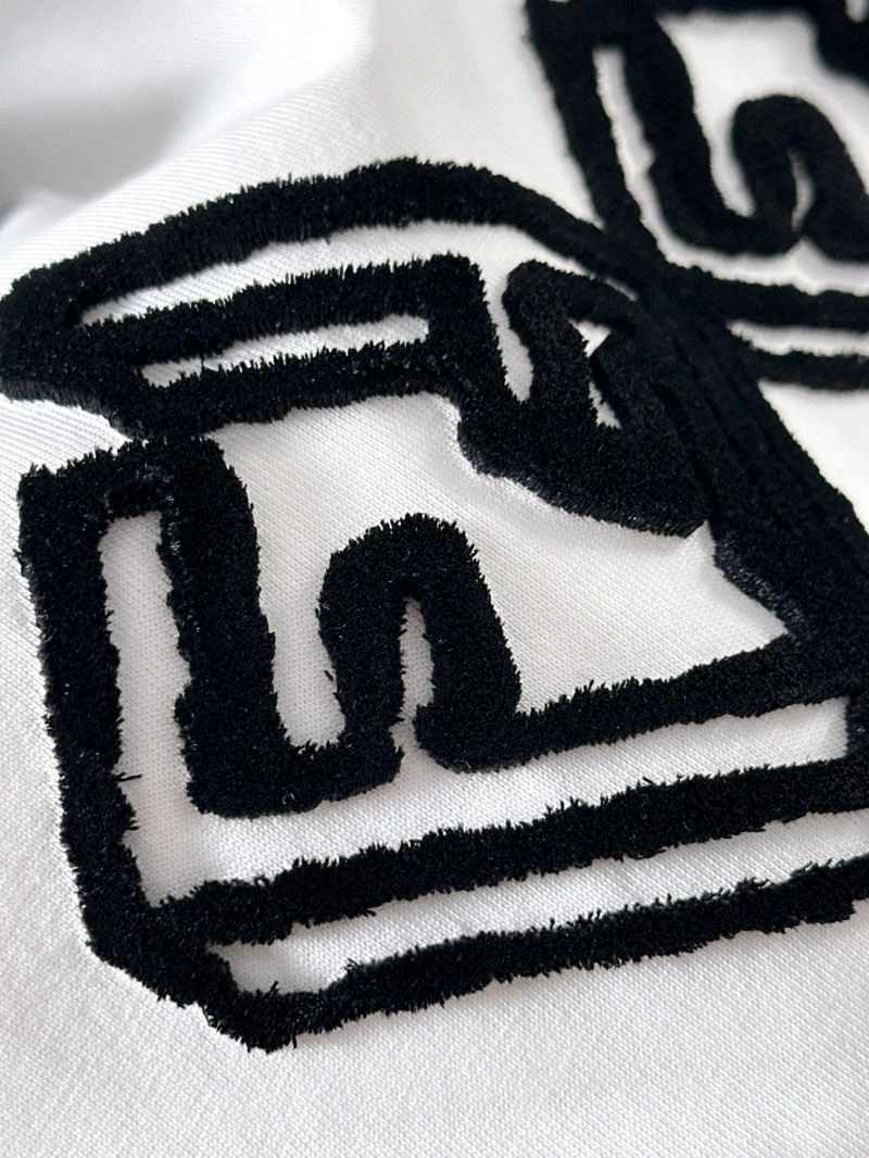 Stylish Fendi T-Shirts 122756