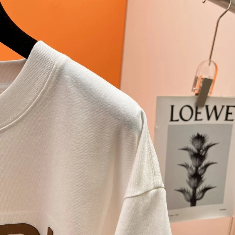 Fendi T-Shirts Comfortable 122594