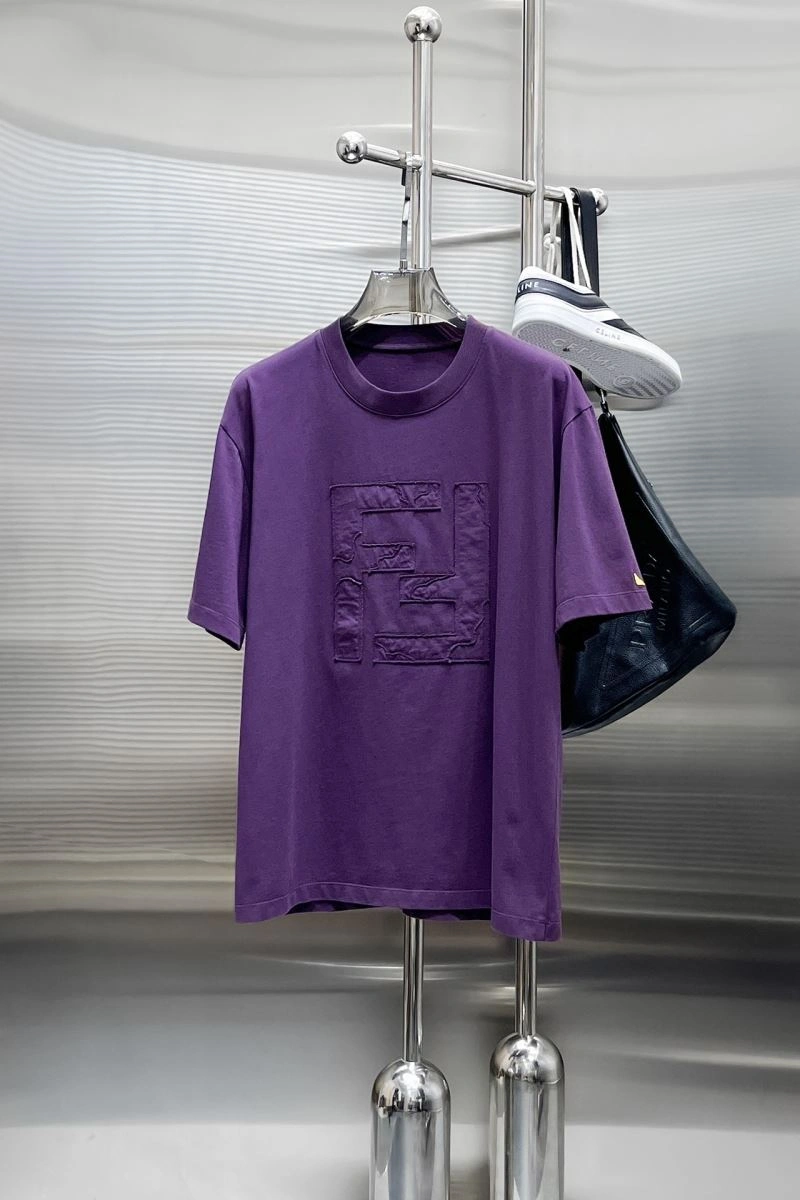 Fendi T-Shirts TimelessDesign 122560