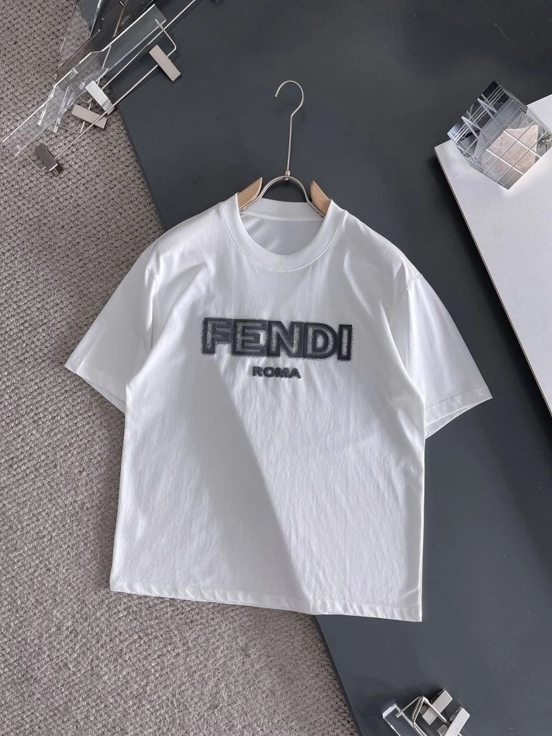 Vibrant Fendi T-Shirts 122573