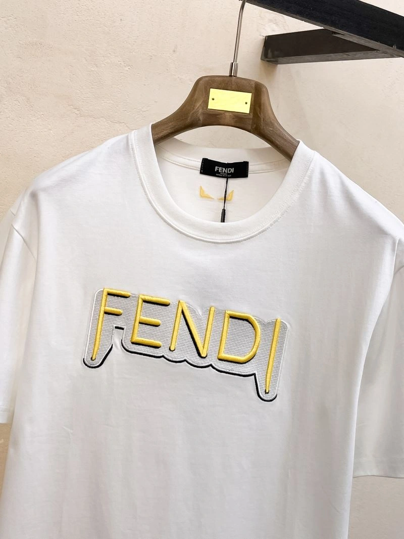 UrbanChic Fendi T-Shirts 122559