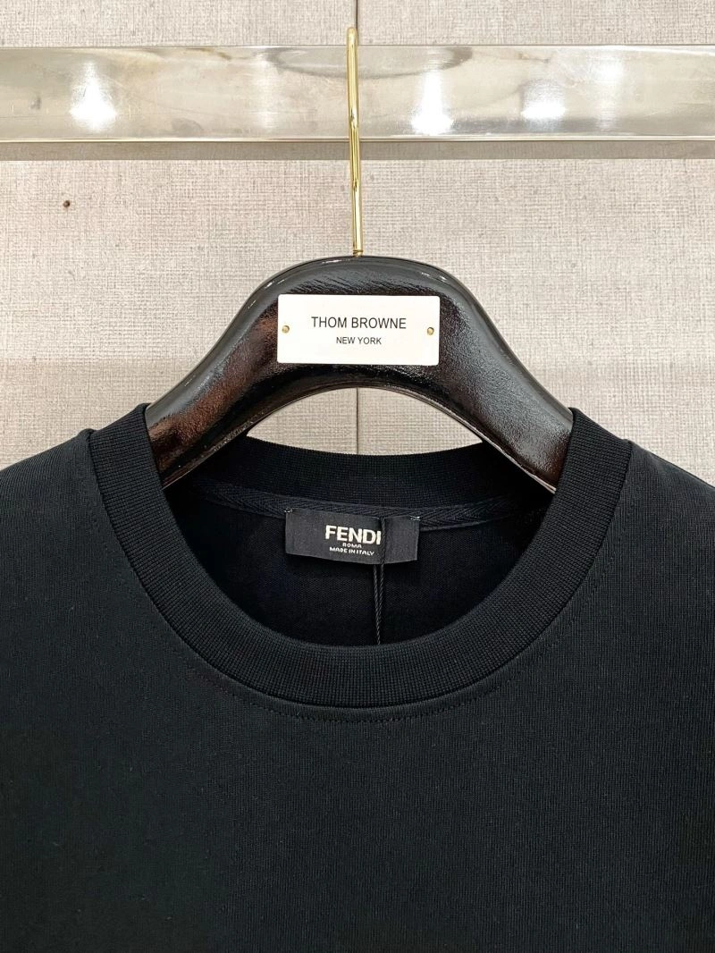 Bold Fendi T-Shirts 122555