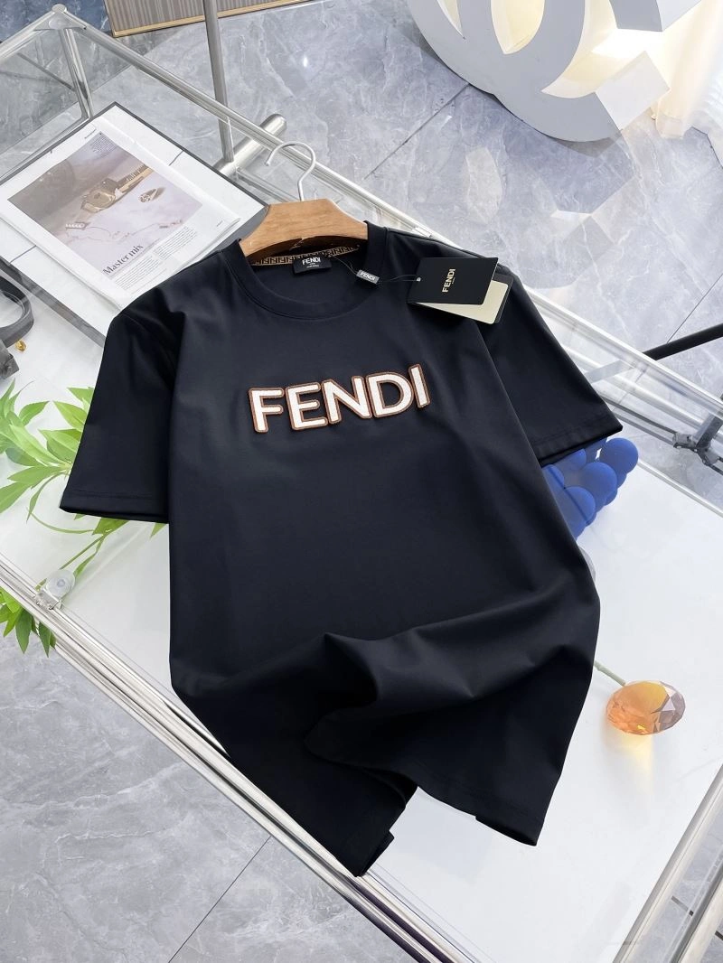 Fendi T-Shirts SmoothTexture 122545