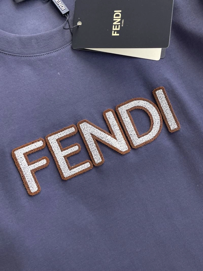 Fendi T-Shirts Breathable 122519