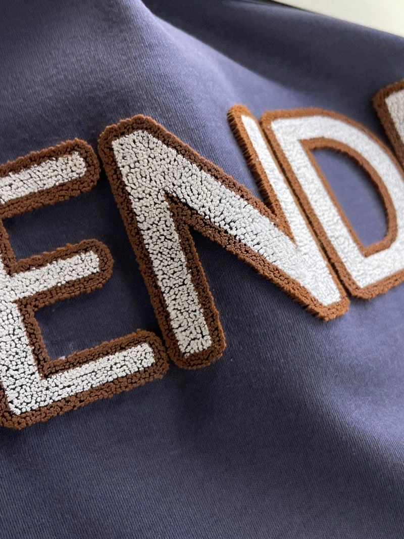 Fendi T-Shirts Breathable 122519