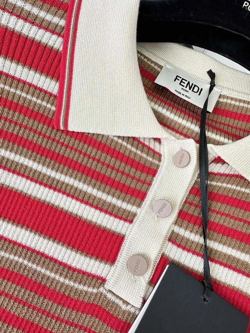 Fendi T-Shirts SmoothTexture 120557
