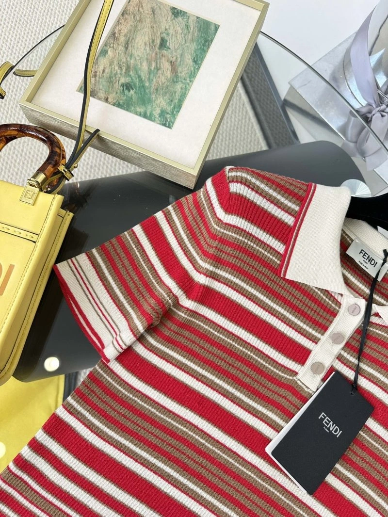 Fendi T-Shirts SmoothTexture 120557