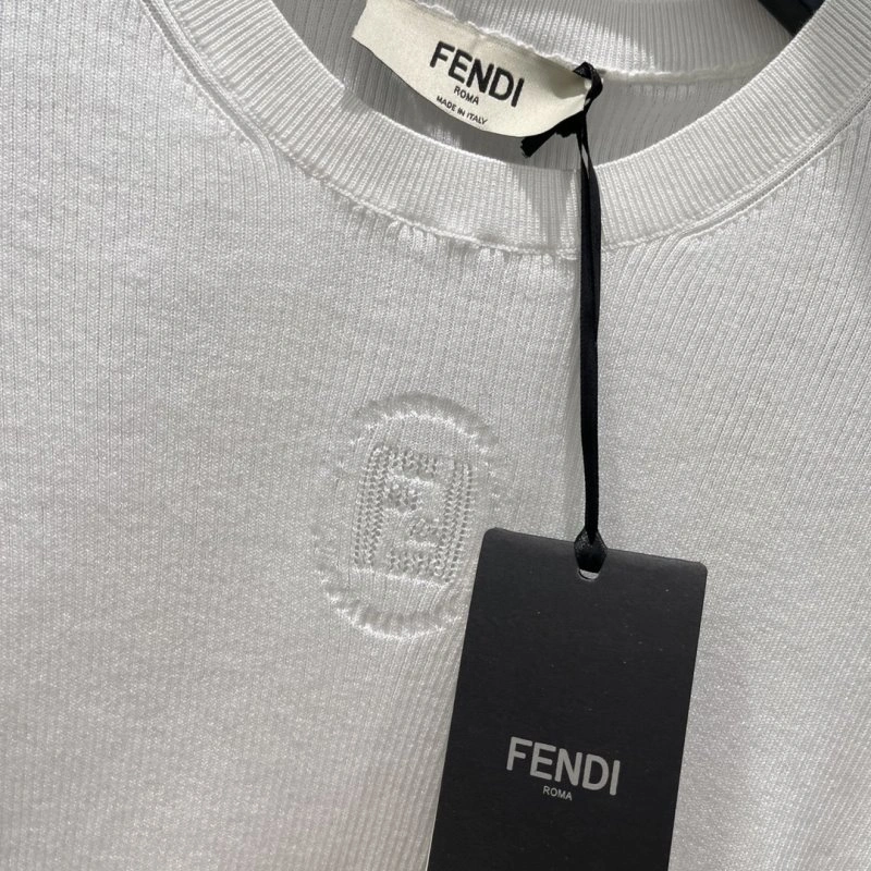 Fendi T-Shirts Stretchable 120551