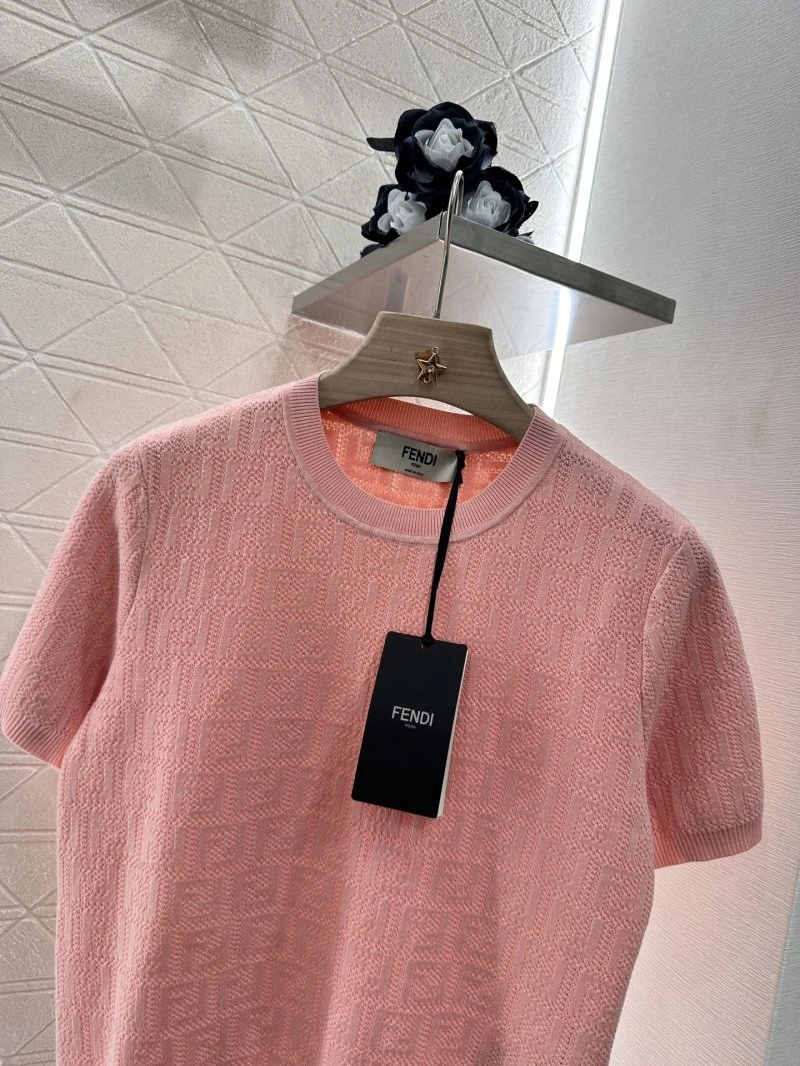 Fendi T-Shirts Comfortable 120553