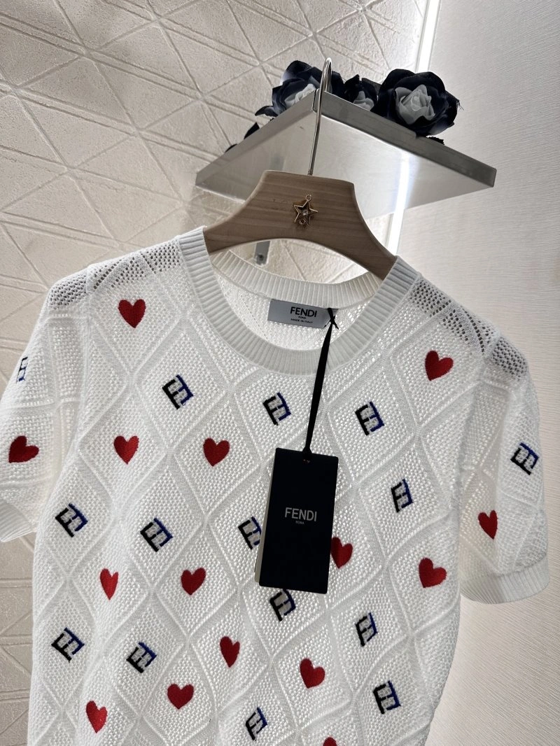 Fendi T-Shirts UrbanStyle 120540