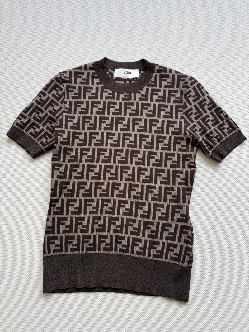 WellDesigned Fendi T-Shirts 120755