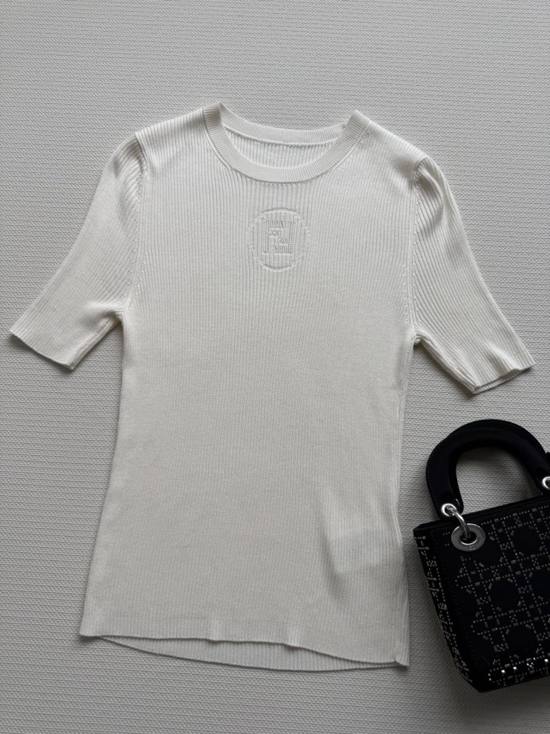 Breathable Fendi T-Shirts 120736