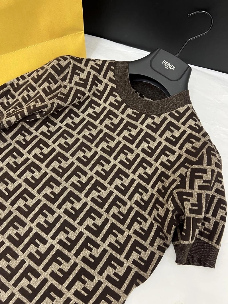 Fendi T-Shirts WeatherProof 120748