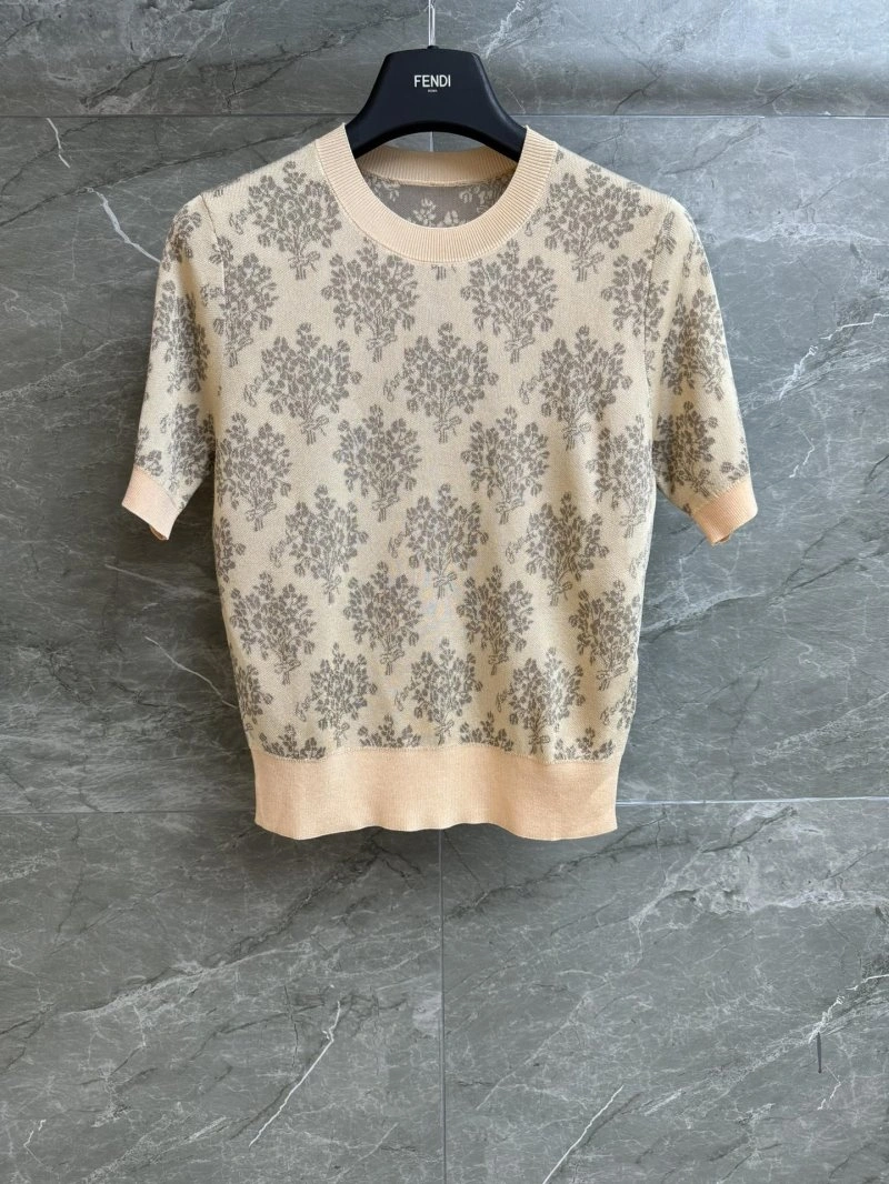 Upgraded Fendi T-Shirts 120423